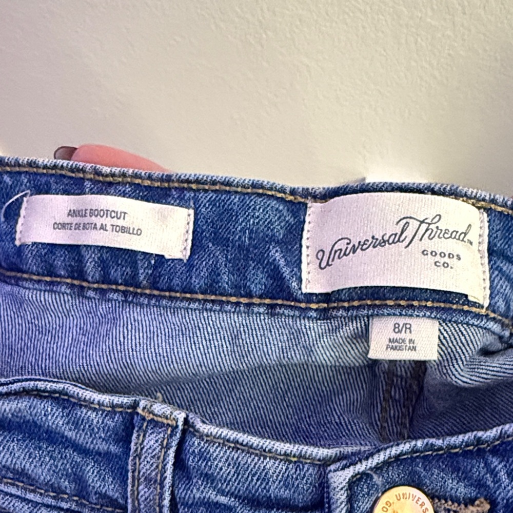 Woman’s Blue Jeans - Picture 3 of 3
